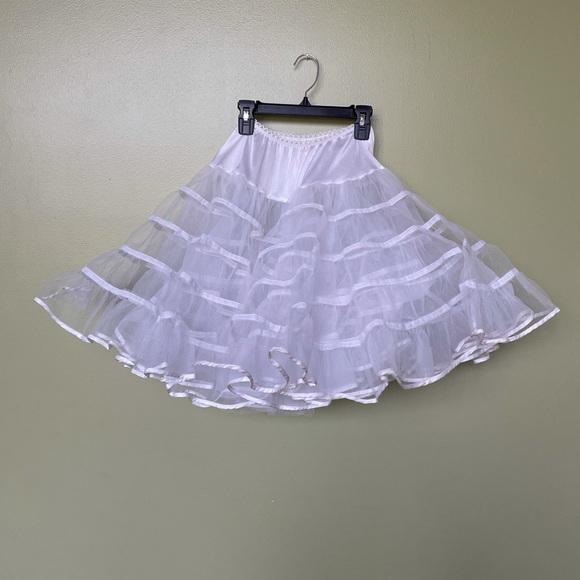 Vintage Dresses & Skirts - SOLD❤️ True vintage Malco Modes 1950s petticoat/crinoline